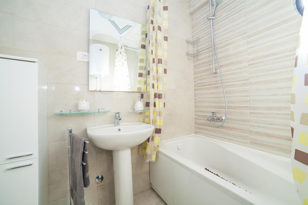 Apartment 4You Budva Buitenkant foto
