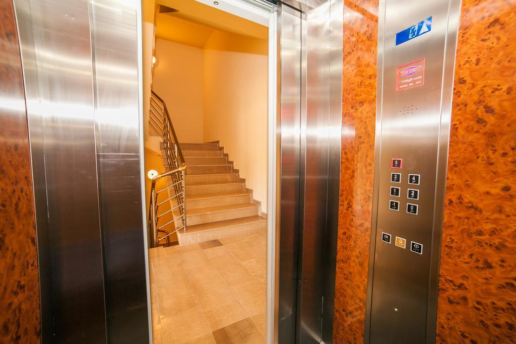 Apartment 4You Budva Buitenkant foto